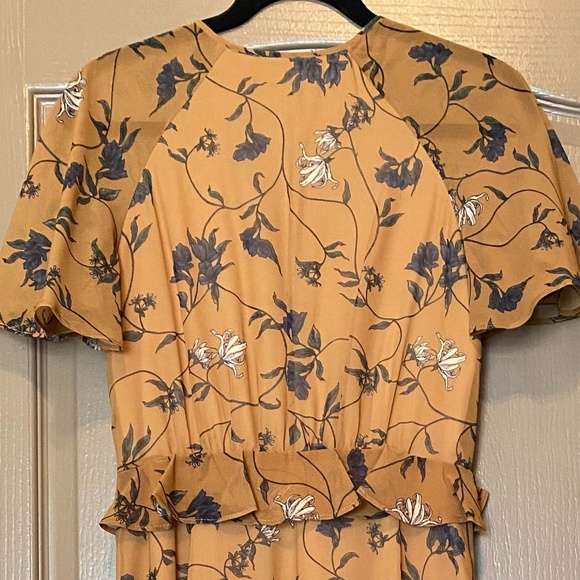 Gianni Bini Golden Vines Midi Dress - Picture 3 of 5